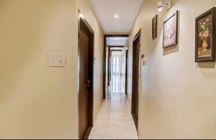 Hotel Emerald Near T2 International Airport Bombay Esterno foto